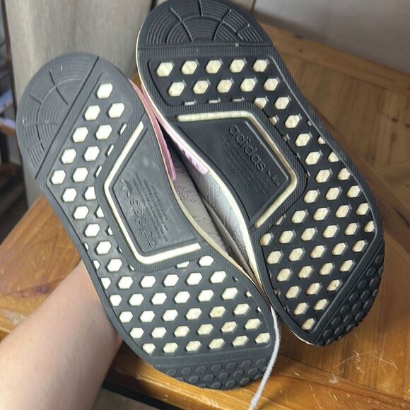 Adidas Gray and Pink Sneakers with Knit Fabric and Chunky Sole - Picture 5 of 9